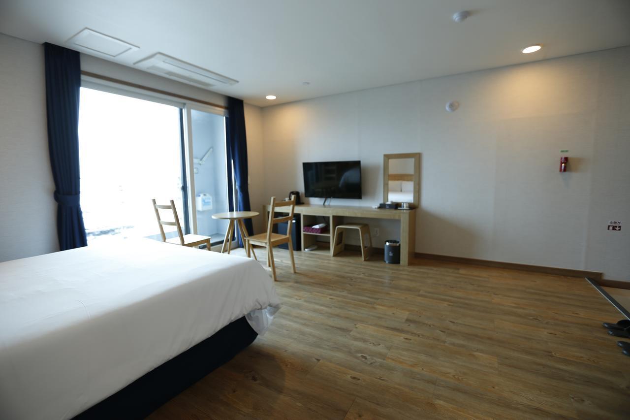Hotel52 Seogwipo-stad Buitenkant foto